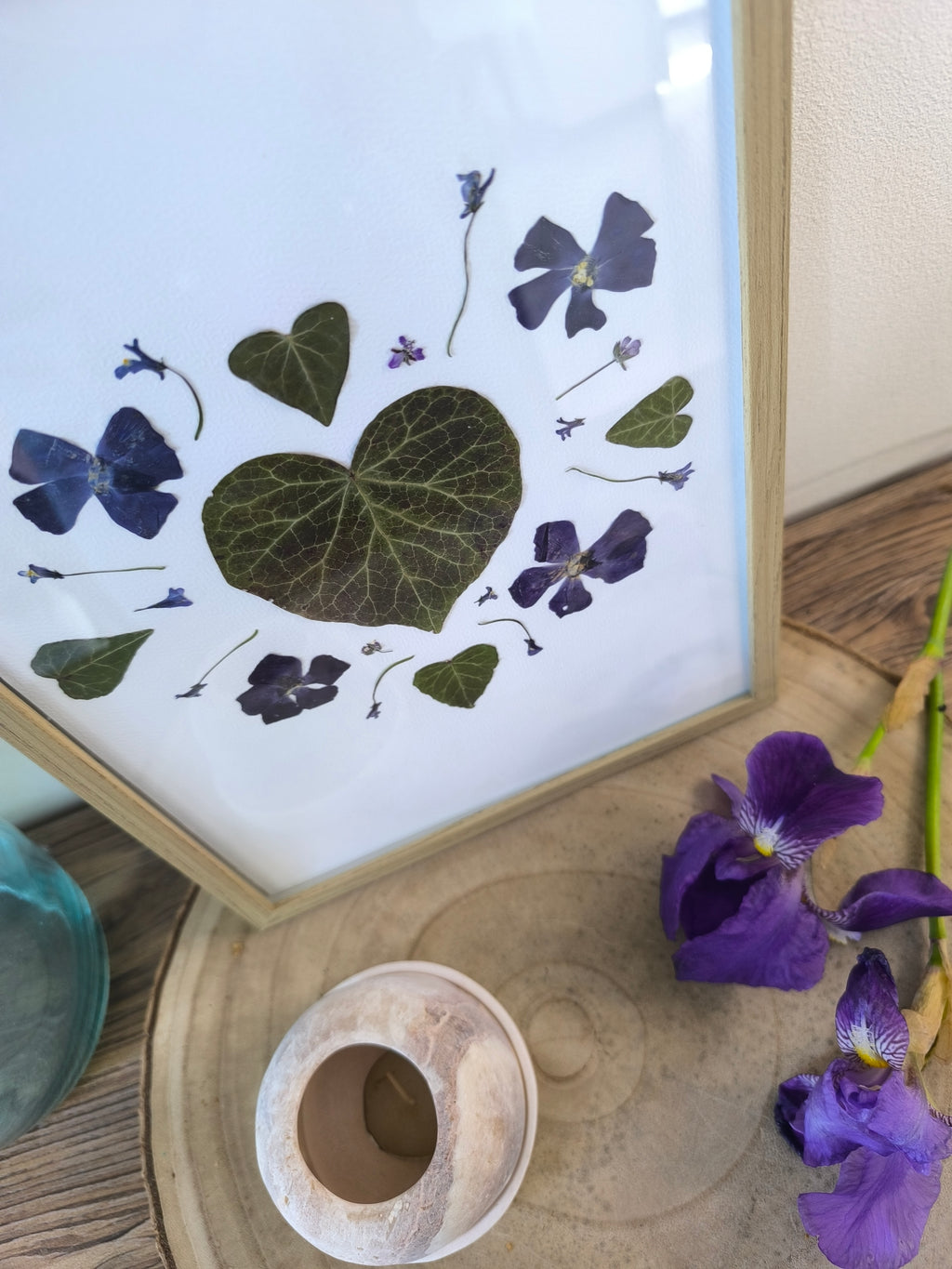 Herbier mandala coeur fleurs séchées