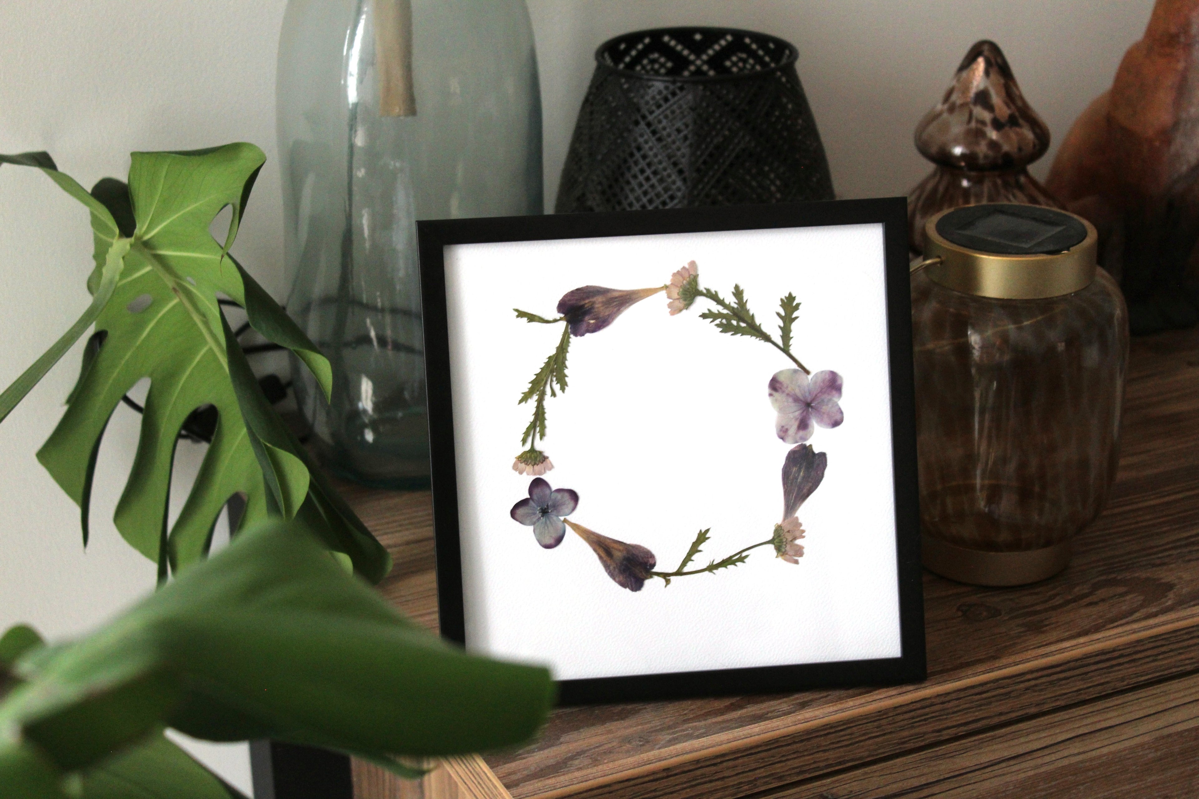 Herbier couronne - Lys des incas et hortensia