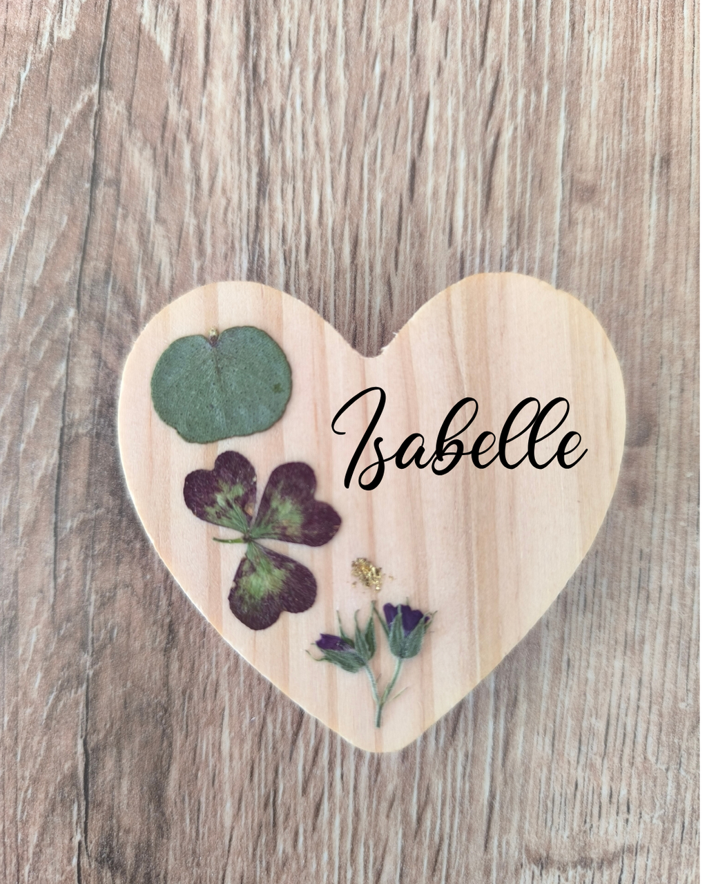 Magnets en bois coeur - Eucalyptus