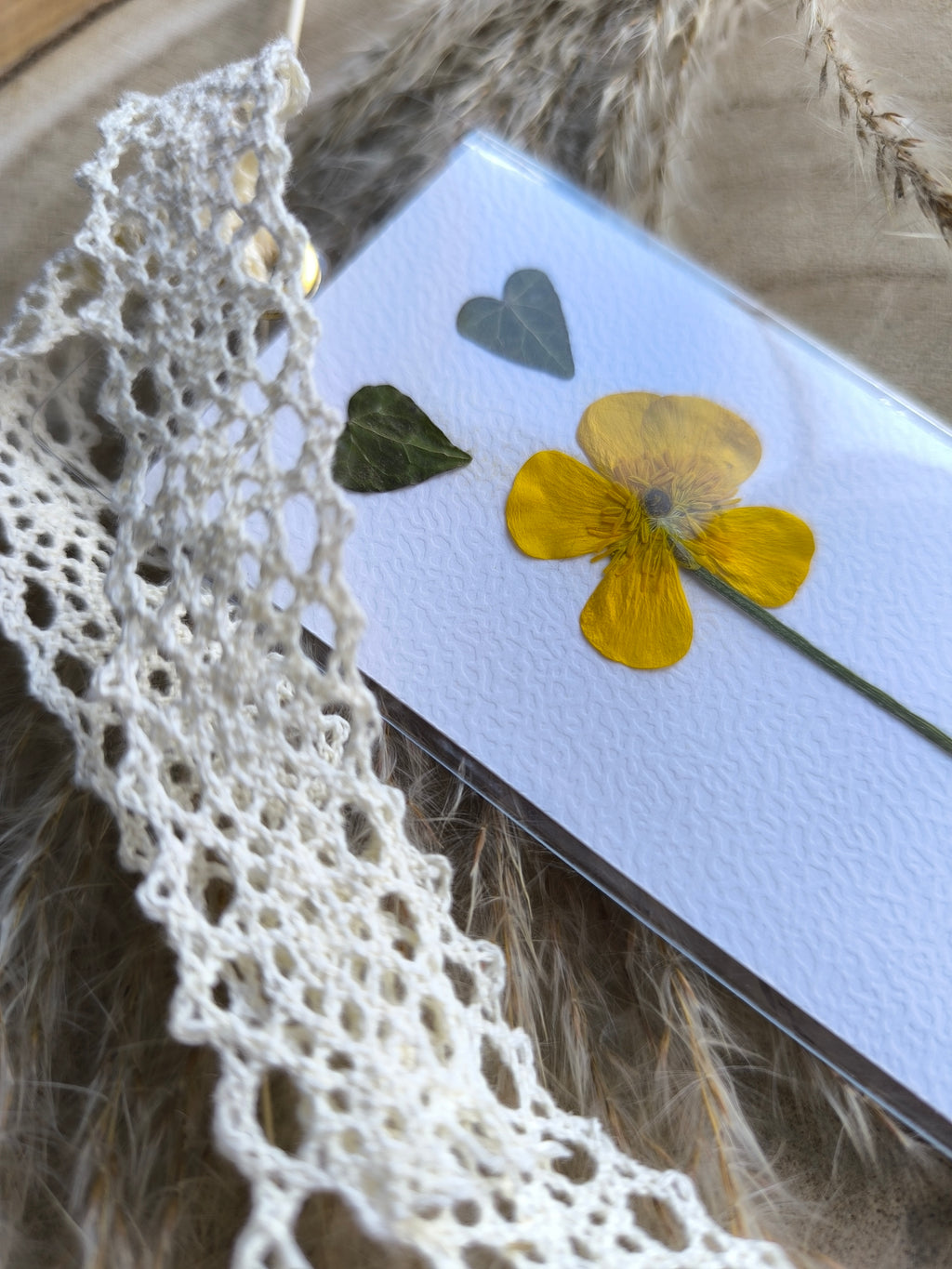 marque page bouton d'or fleurs