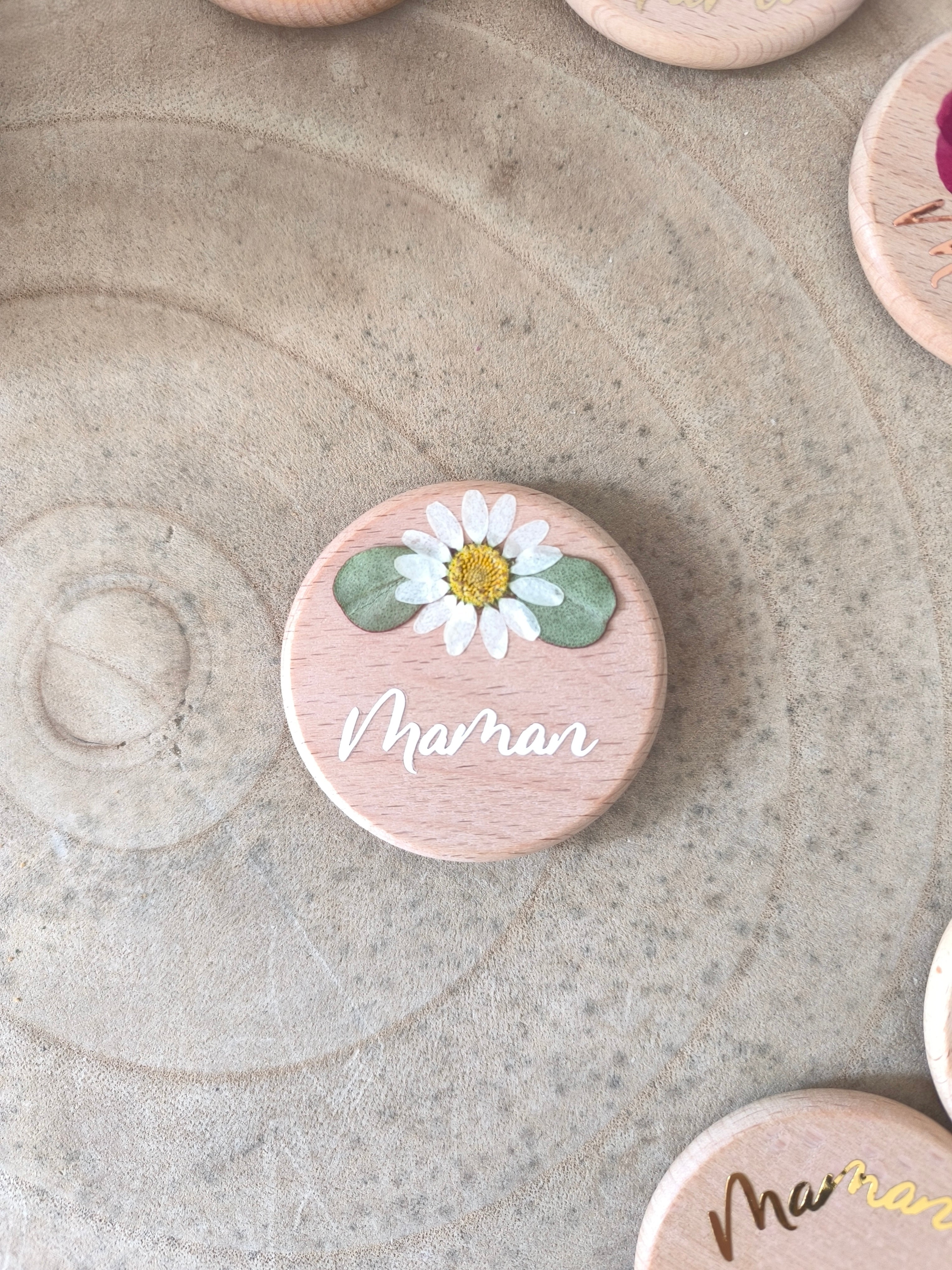 Magnets en bois "MAMAN"