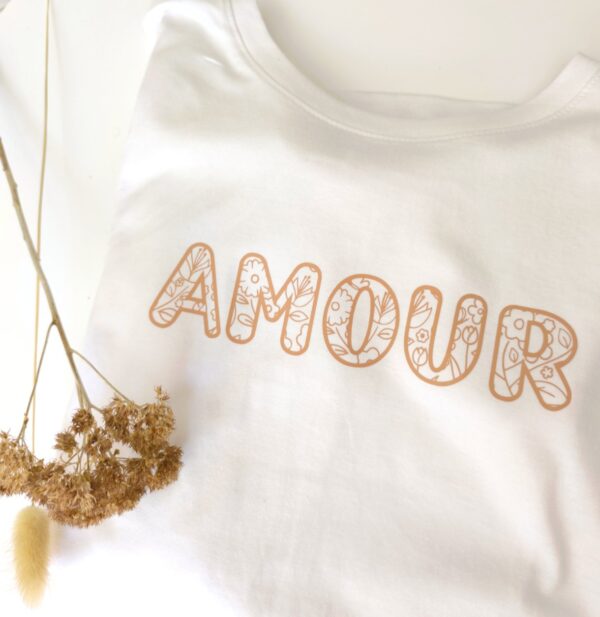 T-shirt AMOUR fleuris