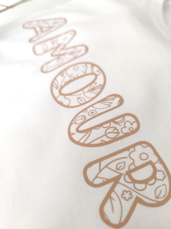 T-shirt AMOUR fleuris – Image 3