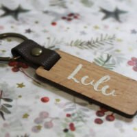 Porte-clés pailletés bois