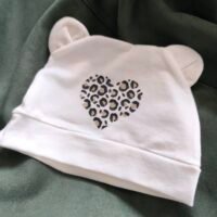 Bonnet de naissance bébé – léopard coeur
